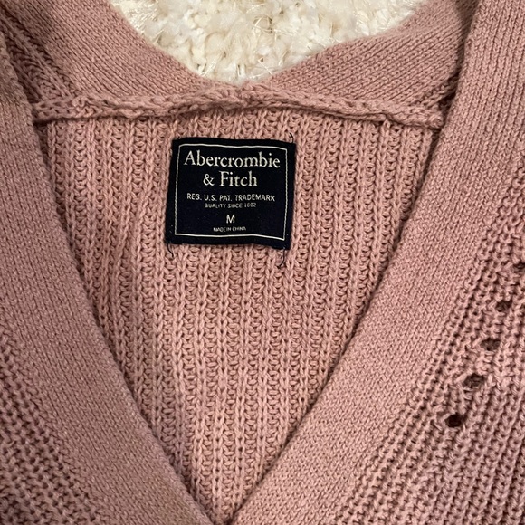 Abercrombie & Fitch Pink Pullover Sweater - Picture 2 of 3